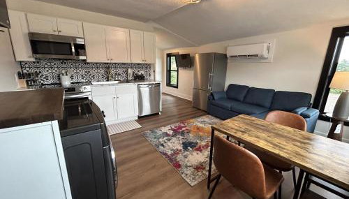 Victorian Queen Getaway Unit C Washerdryer - Foto 2