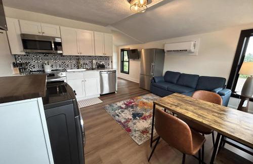 Victorian Queen Getaway Unit C Washerdryer - Foto 2