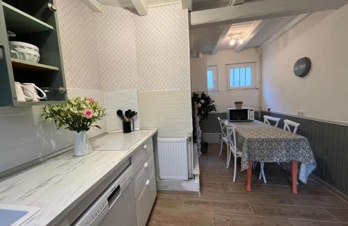 Dans Maison privée Appartement de charme, 70m2 avec pergola Et jardin à 15min centre de Strasbourg Chez Regine - Foto 5