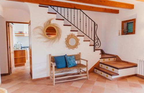 Villa renovada vista al mar y piscina climatizada - Foto 35