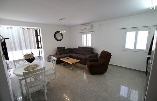 Arendalzrail Apartments Khana Szenes St. - Foto 14