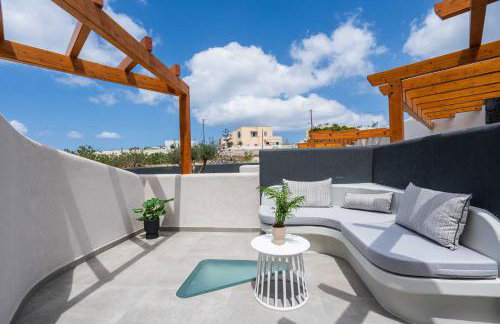 LyMaRou Collection - Photo 42