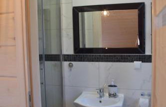 Noclegi Święta Katarzyna ,, Pod Jeleniami "prawdziwymi - Foto 19