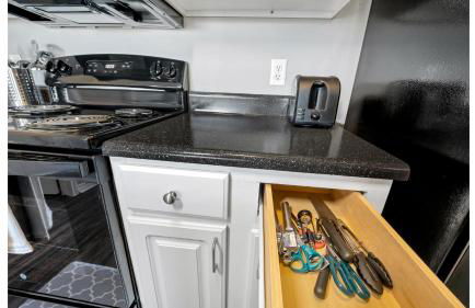 Cozy 1BD Near Walmart HQ with Long Stay Savings - Foto 14