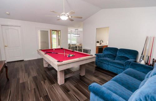 Modern Retreat Near DAY Airport & Metropark - Foto 17