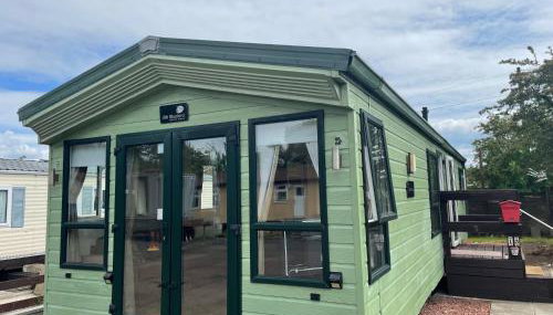 2-Bedroom Caravan Located in Uddingston, Glasgow at Maryville Caravan Site - Foto 1, Garden view