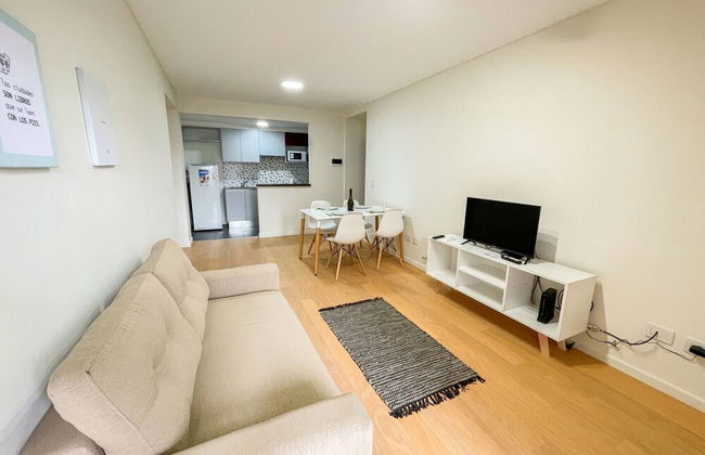 Spacious 1 Bedroom Apartment in Rosario - Photo 3
