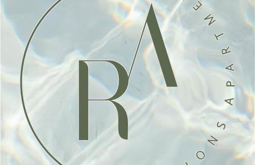 Reflections Apartments- Relaxed Stay near the Beach, Chania - Foto 1