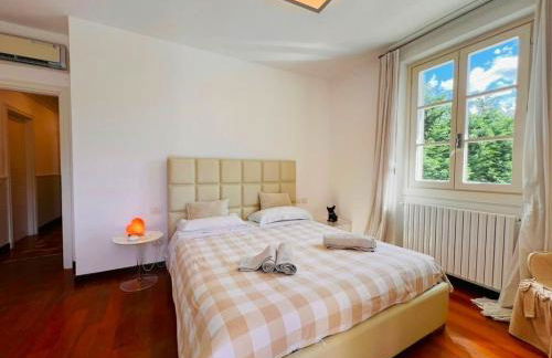 Exclusive Villa with Private Swimming Pool - Photo 21