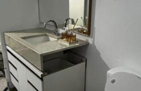 Casa aconchegante com 2 quartos no Rio Vermelho - Foto 34