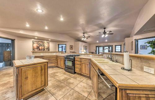 Casa Ruidoso Cabin Hot Tub, Views and Pool Table! - Foto 8