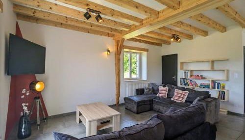 Gîte authentique et confortable avec vaste terrain et vue imprenable à Saint-Privat-d'Allier - FR-1-582-478 - Foto 3
