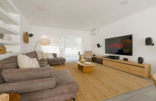 Luxury Chill Villa - Private pool, jacuzzi and exclusive guest experience - Foto 25