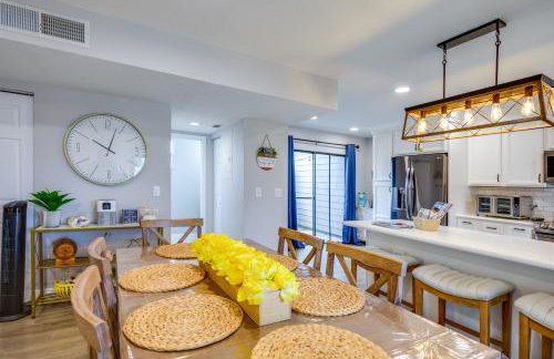 5 Mi to Beach Jupiter Townhome with Pool Access - Foto 9