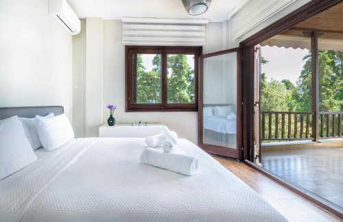 Iconic PRIVE beachfront villa Mola Kaliva - Foto 16