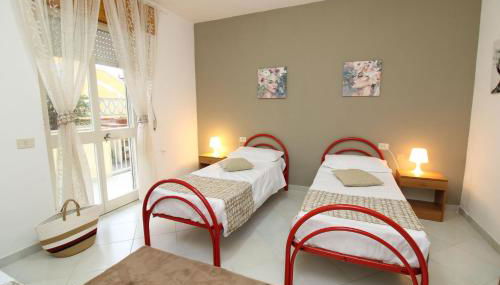 Holiday-House-Camelia-600-meters-from-the-beach - Photo 5