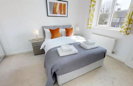 StayZo Cole Green Lane Accommodation- FREE Parking - Foto 22