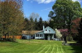 Spacious Country Retreat Near Syracuse Loft and Acres - Photo 14