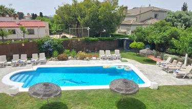 White Paradise Villa - Sol y Luz - by SunCastle apartamentos - Foto 5, Garden, sunbed, Garden view