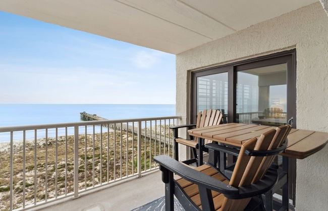 Beach Condo Miles-long Views Sand and Sea, Access to Private Fishing Pier by RedAwning - Foto 37