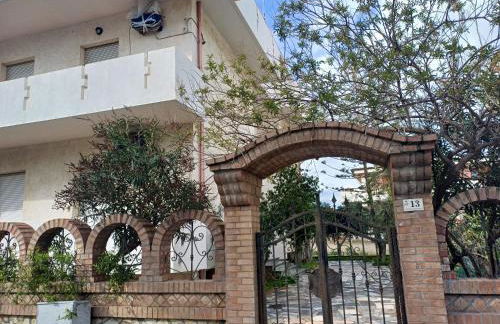 "Bon Repòs" casa vacanza Strongoli Marina - Foto 1