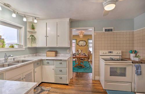 Rural Oswego Cottage on 50-Acre Orchard and Farm! - Foto 11