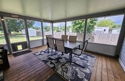 Fisherman's Hideaway! Home on canal in Okeechobee! - Foto 34