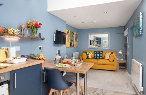 LLANSTEFFAN - Flora a Fabulous apartment for 2 - Foto 1