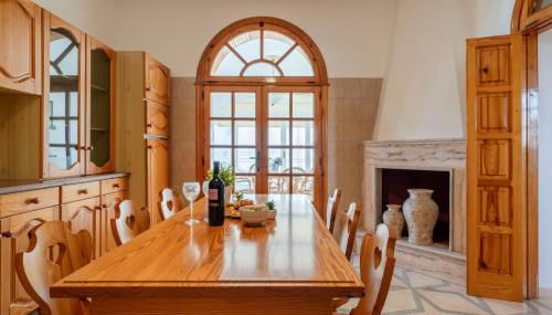 La Corte con Vista - with Terrace & Parking - Foto 1