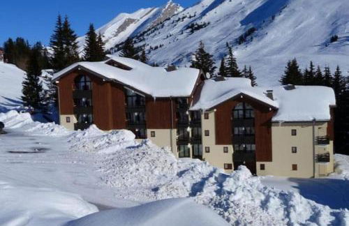 Appartement domaine la Clusaz Manigod avec terrasse sur les pistes de ski - Photo 21