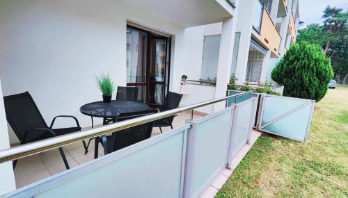 Apartament Bursztynowy Jantar 2 pokojowy z ogrodzonym tarasem przy nadmorskim lesie - Foto 5