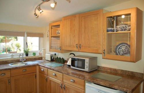 Bronhaul Cottage in Pennal - Photo 15