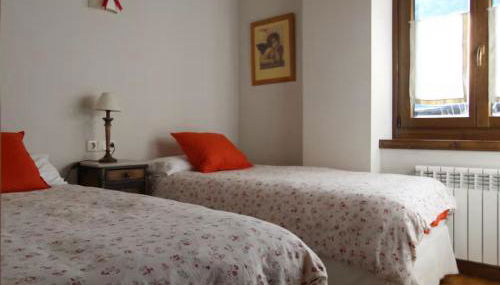 Bonito spartsmento a 5 minutos de Baqueira - Foto 2