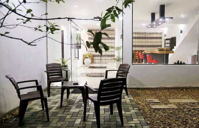 Perennial Home - Photo 15