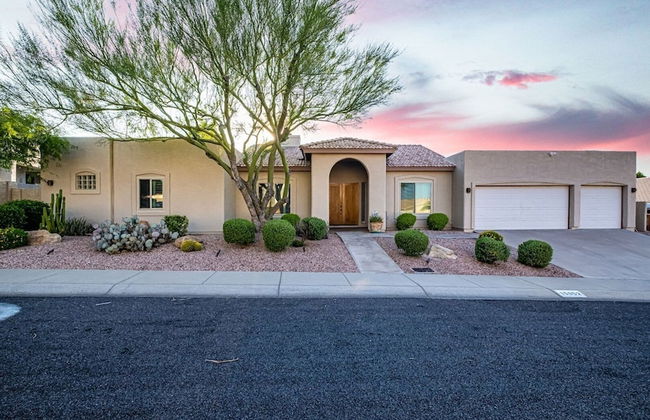 Luxury Lookout Canyon 5 Bdrm Stunner W/htd Pool! - Foto 41