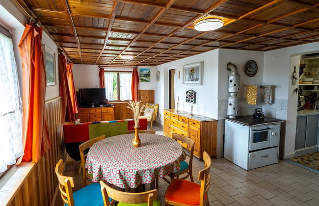 Lovely Apartment in Svinarov Czech Republic near Forest - Photo 25