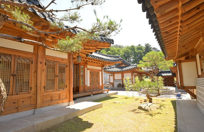 Donghae Hanok Donganjae - Foto 18