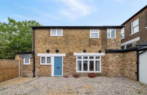 3BR House in Prime Barnet Location with Driveway - Foto 22