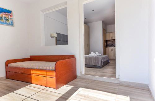 Paradisos Holiday - Foto 11