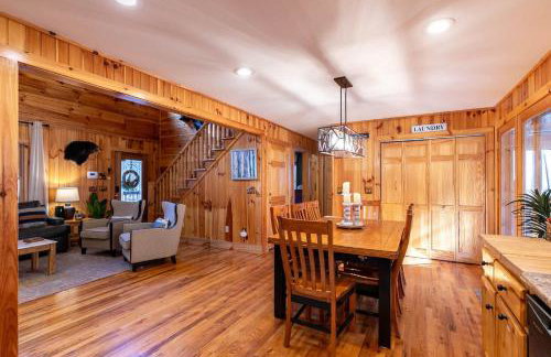 Riverbend Retreat - Photo 12