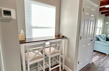 Cottage 31, Hibiscus Hut - Dora Canal Court - a downtown, waterfront community - Foto 26