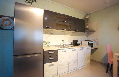 Goldtown House - Photo 30