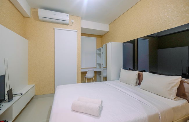 Homey and Comfort Living Studio Apartment Transpark Cibubur - Foto 1