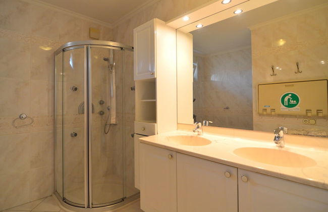 Villa in Lunteren With Heated Pool - Foto 18