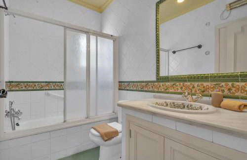 Villa Arin - Beachside Family Home by Finest Rentals - Photo 52