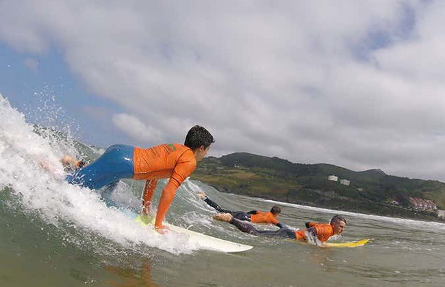 Curso de surfe em Mundaka - Foto 2