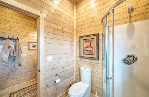 Ennis Lake Studio w/ Kayak, Pool & Fire Pit! - Foto 15