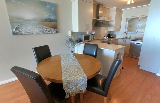 Lagoon Beach Hotel Apartments - Foto 18