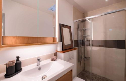 Bright 2BR with Balcony Chic Paris - Foto 17