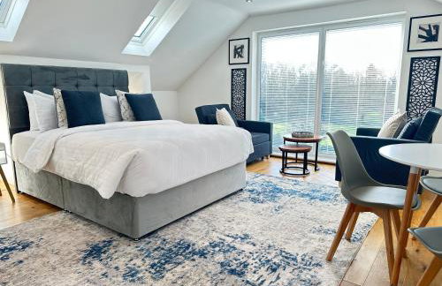 The Wold Private Studio Burton Latimer - Photo 1